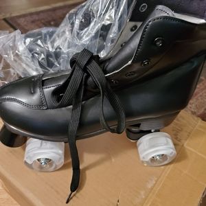 Womens Rollerskates